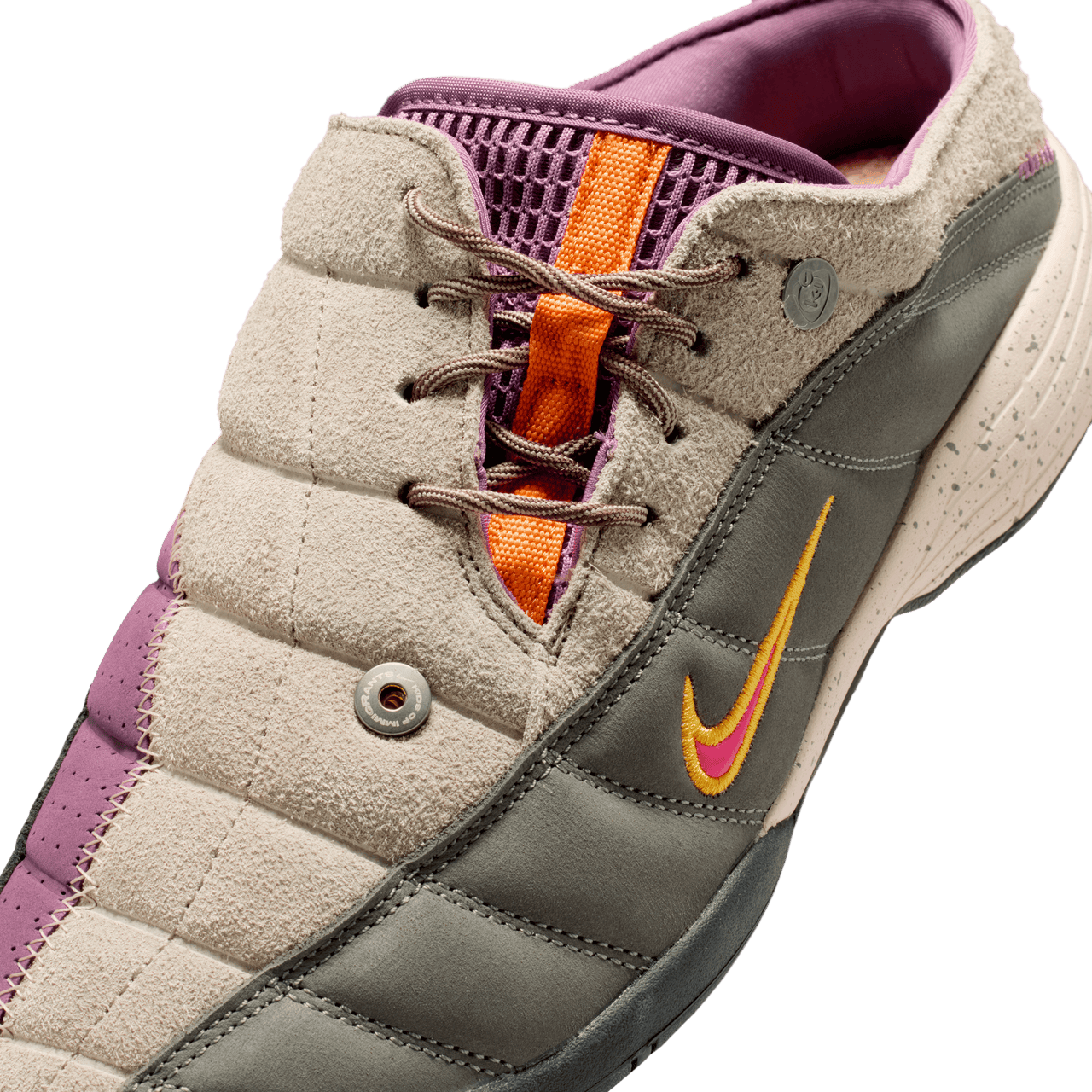Even Nike's Retro Soccer Sneaker Is Getting Mule-ified