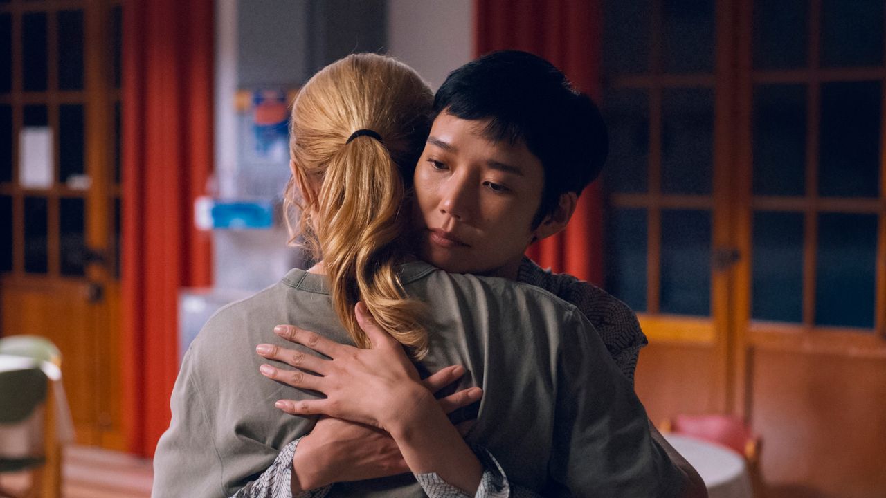 ギャラリー:濱口竜介が考えるケアと資本主義──映画『急に具合が悪くなる』ロングインタビュー