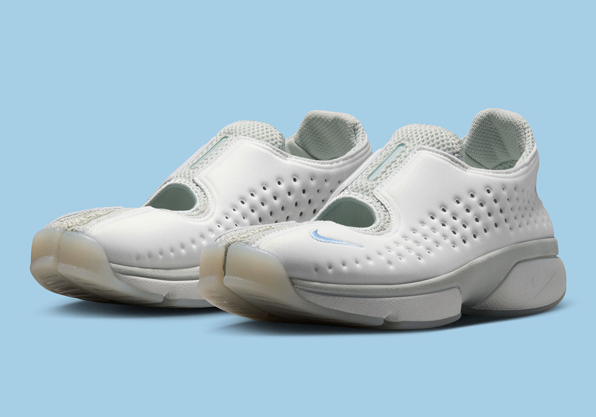 The Nike Air Rift 2 Gears Up For Its First Retro Run In “Summit White”